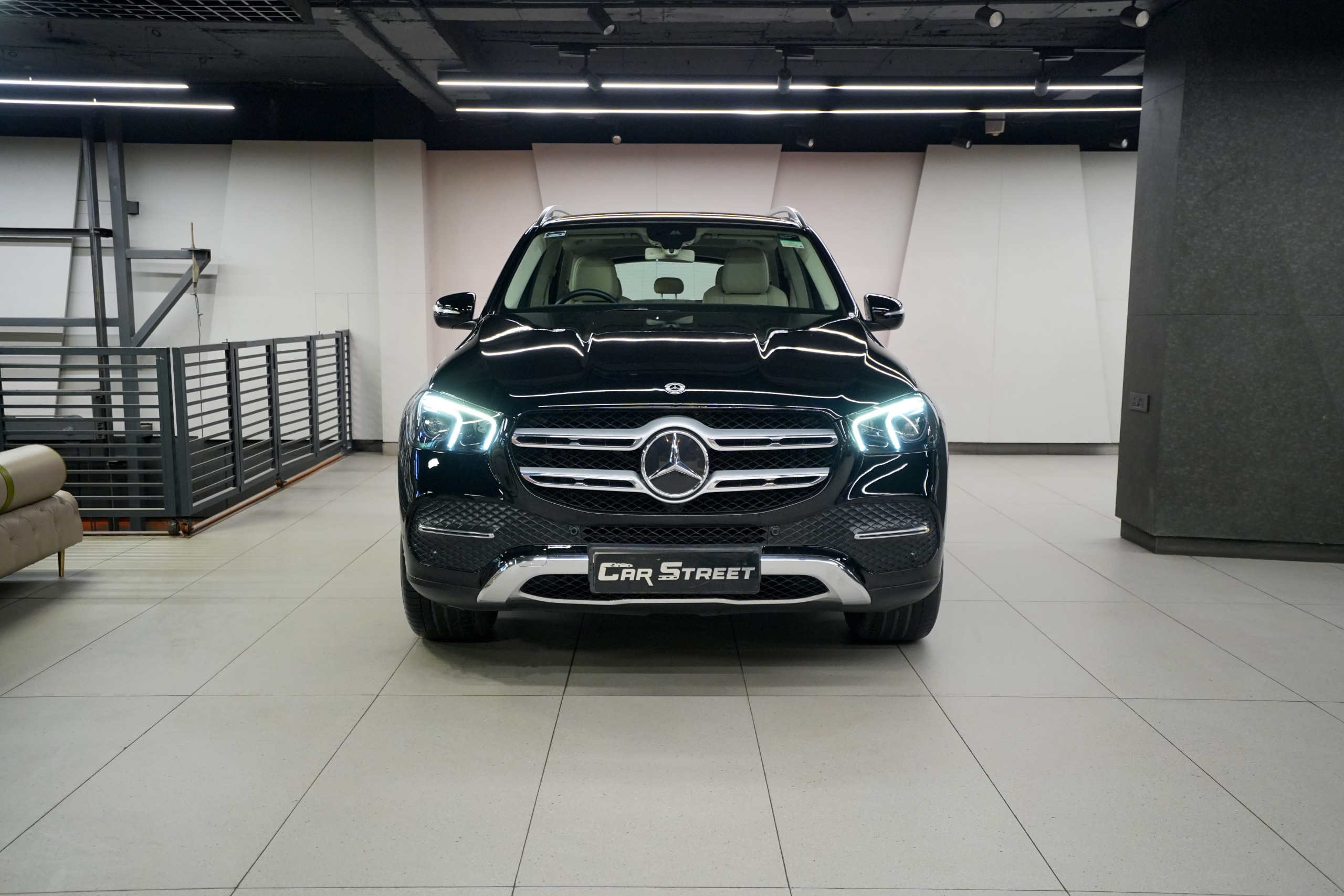 Mercedes-Benz GLE 300d 4-matic LWB